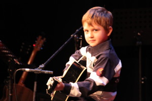 Oliver Krupke an der Gitarre