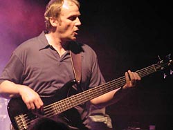 Bassist und Gospelworkshop-Leiter